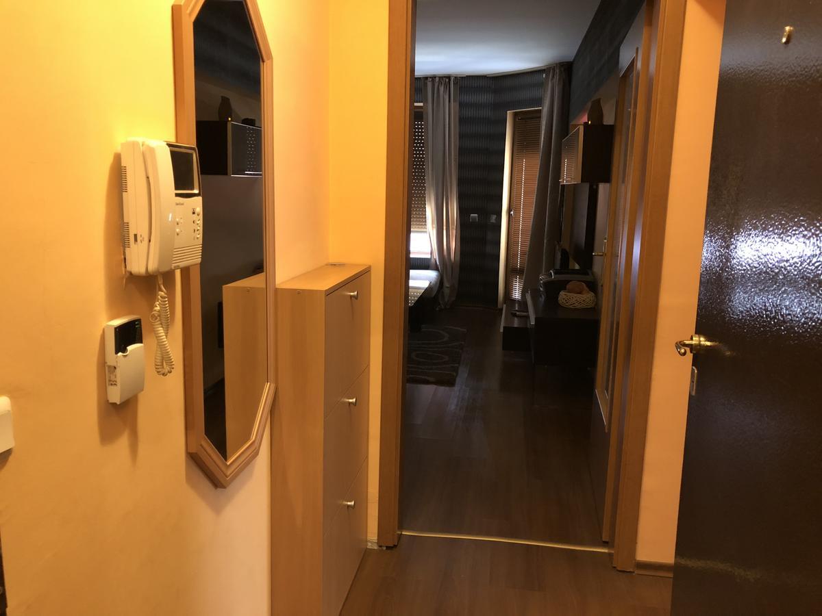 Apartment Perushtiza 3 Burgas Bagian luar foto