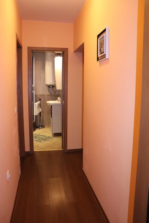 Apartment Perushtiza 3 Burgas Bagian luar foto