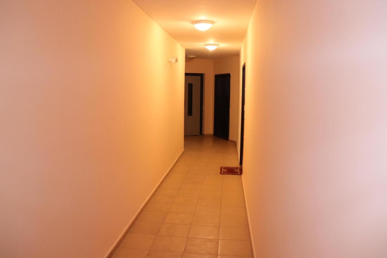 Apartment Perushtiza 3 Burgas Bagian luar foto