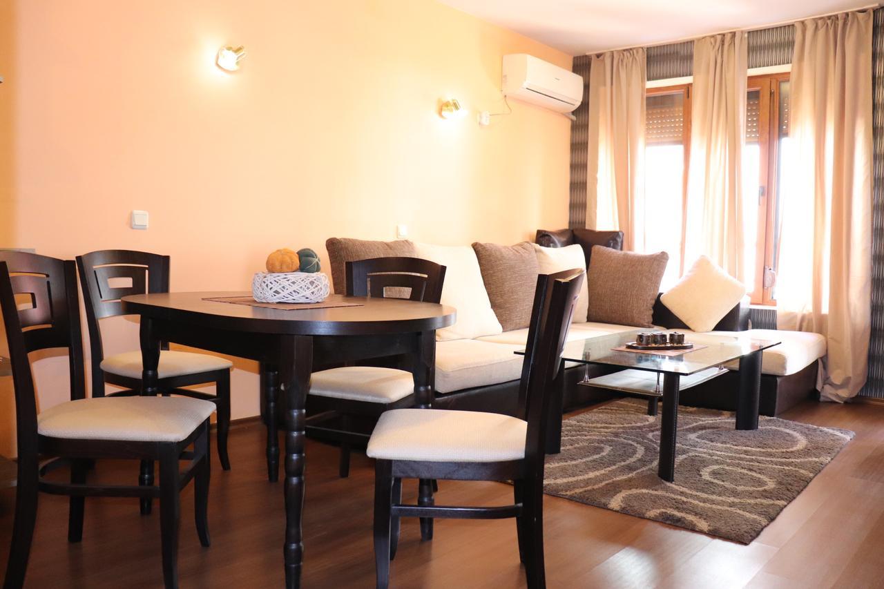 Apartment Perushtiza 3 Burgas Bagian luar foto